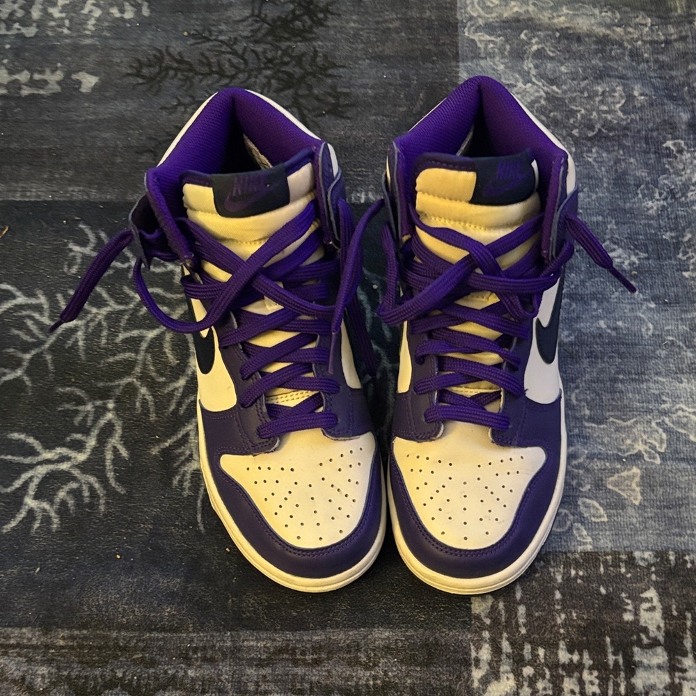 Nike High-Top Sneakers in Purple and Cream